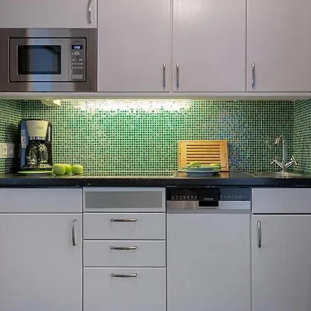 Ad2 77 Seaside 77 Apartment